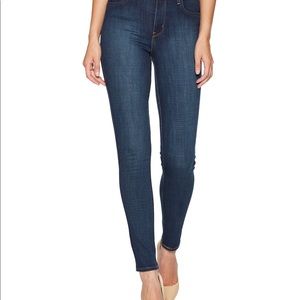 Levi’s 721 High Rise Skinny Jeans